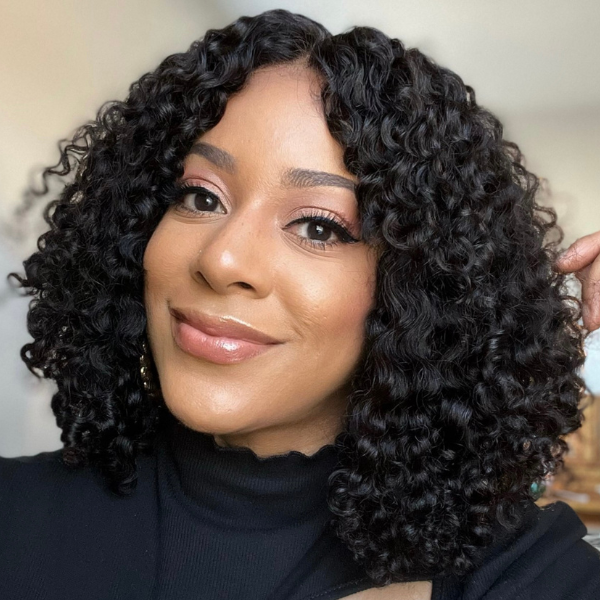 Luvme Kinky Curly Minimalist HD Lace Glueless Mid Part Short Wig made of 100% human hair, natural textured hairstyle.
